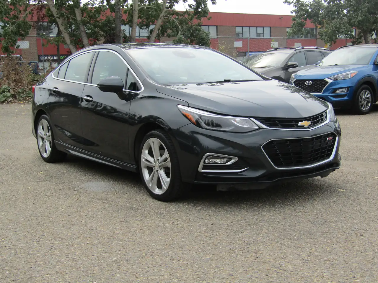Chevrolet Cruze photo Chevrolet Cruze