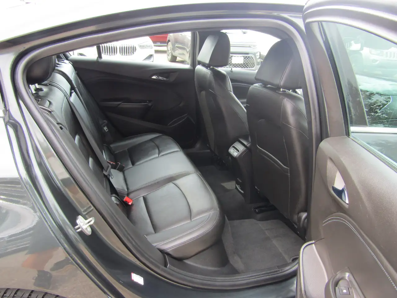 Chevrolet Cruze photo Chevrolet Cruze