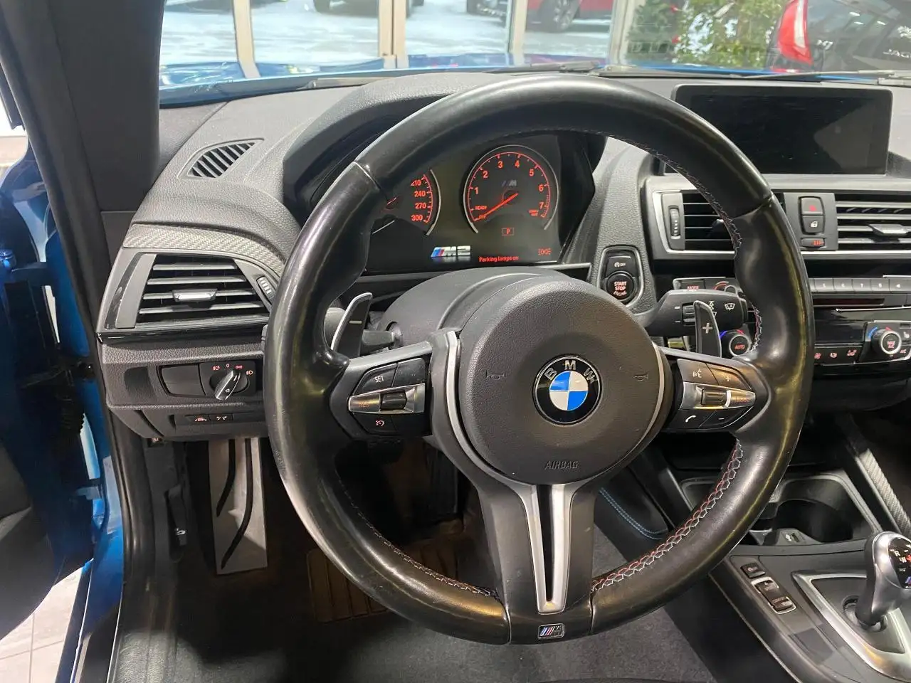 BMW M2 снимка BMW M2