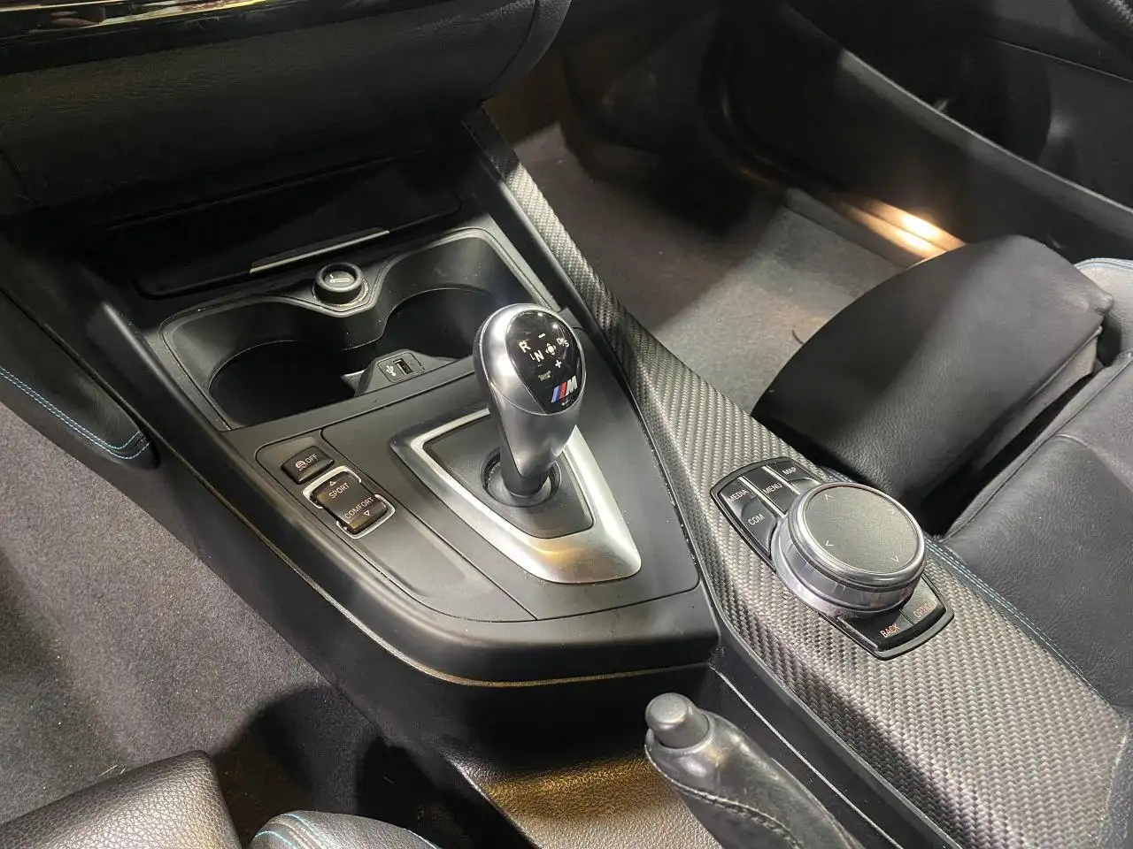 BMW M2 снимка BMW M2