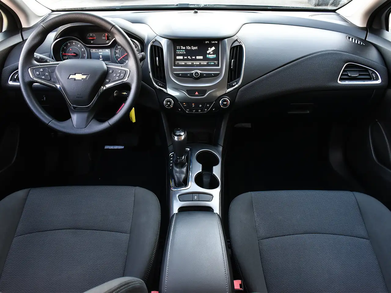 Chevrolet Cruze снимка Chevrolet Cruze
