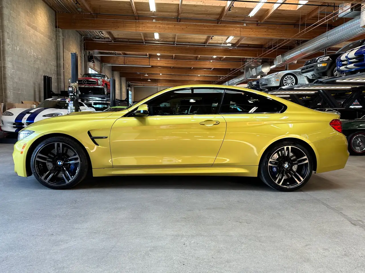 BMW M4 fotografie BMW M4