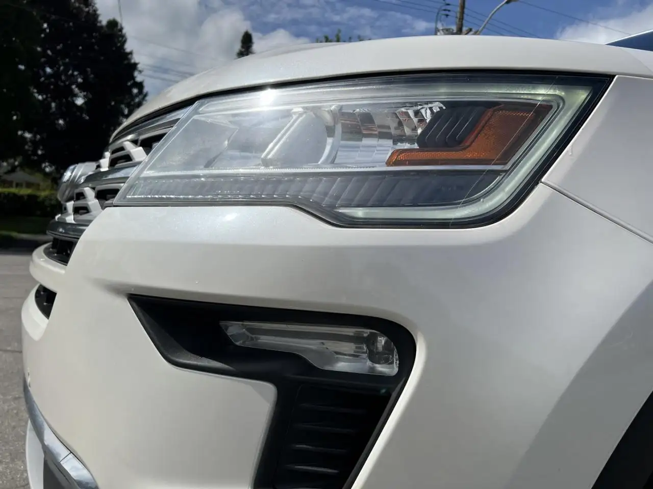 Ford Explorer photo Ford Explorer