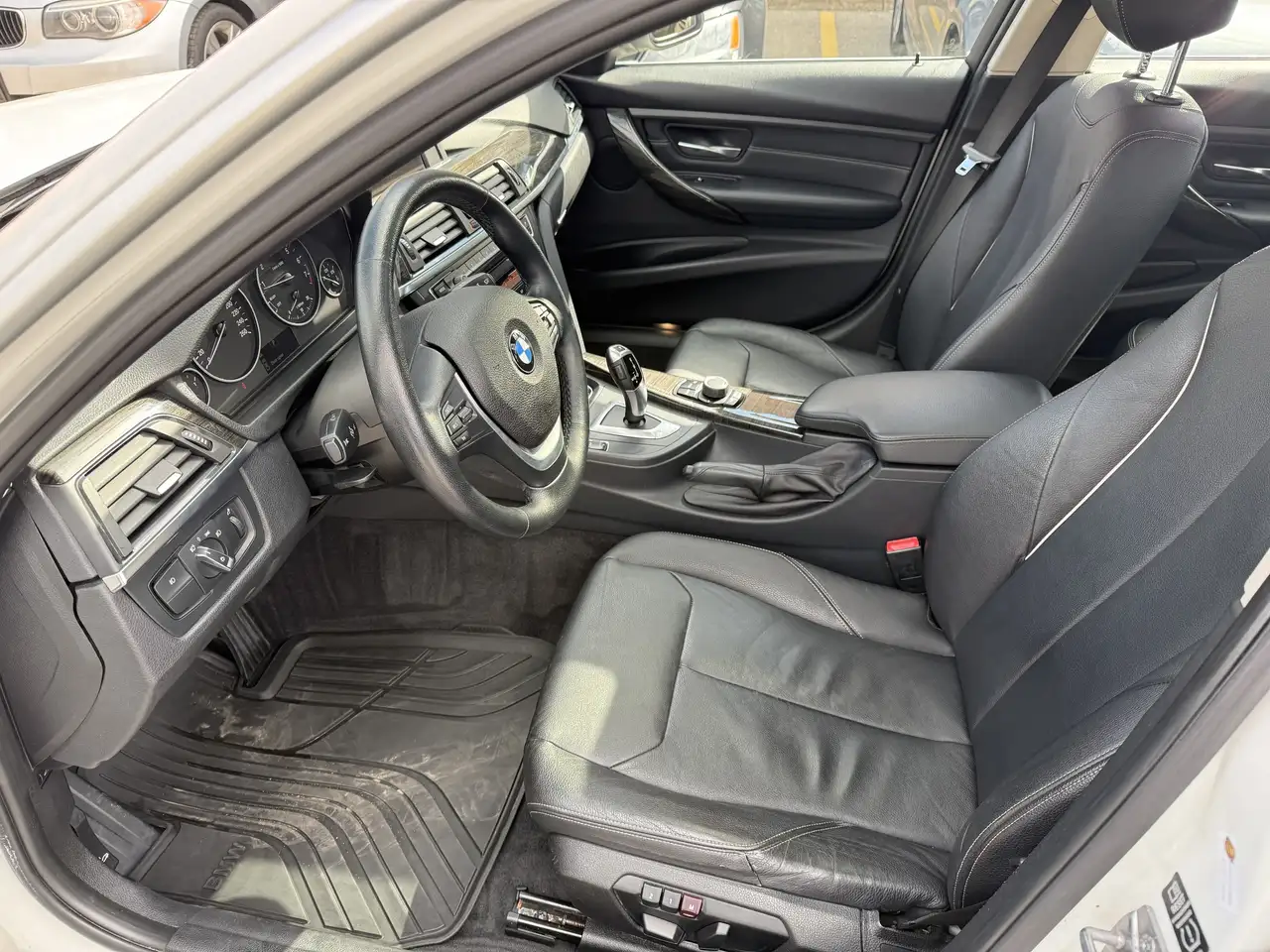 BMW 3 Series fotografie BMW 3 Series