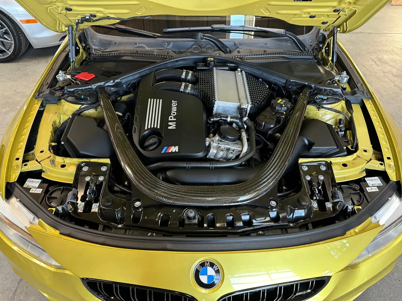 BMW M4 fotografie BMW M4