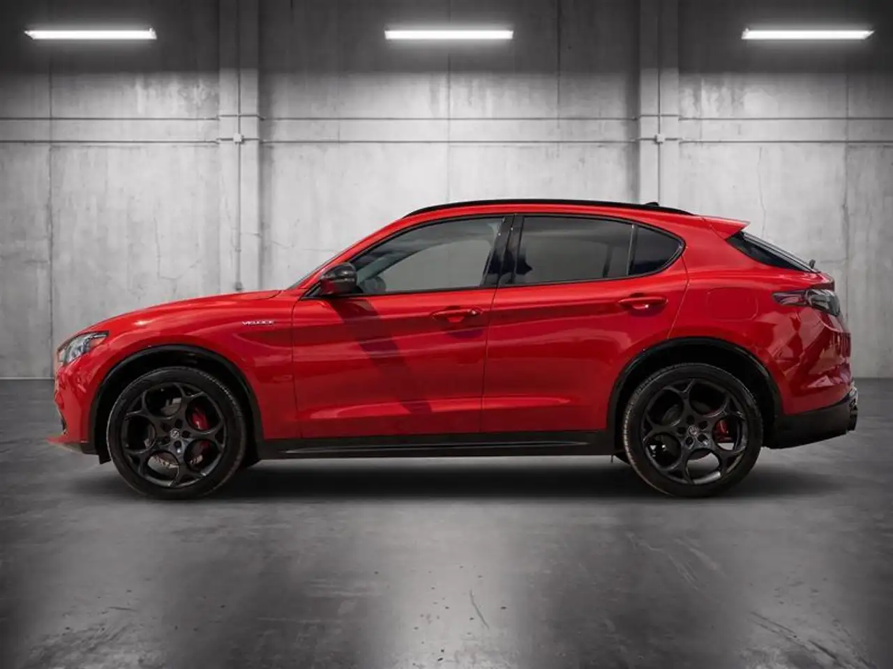 Alfa Romeo Stelvio снимка Alfa Romeo Stelvio