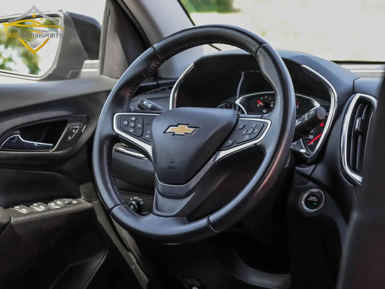 Chevrolet Equinox снимка Chevrolet Equinox