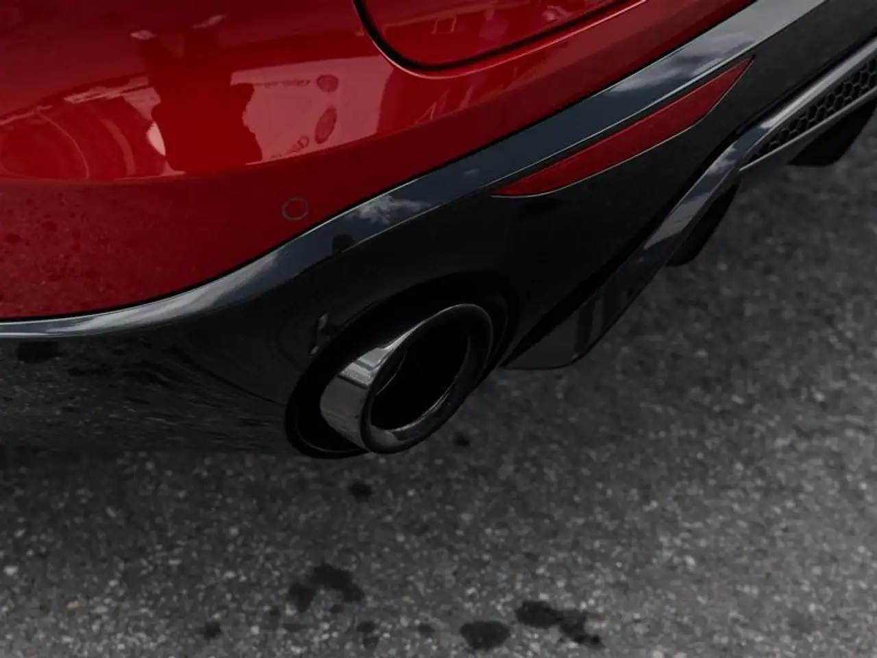 Alfa Romeo Stelvio снимка Alfa Romeo Stelvio