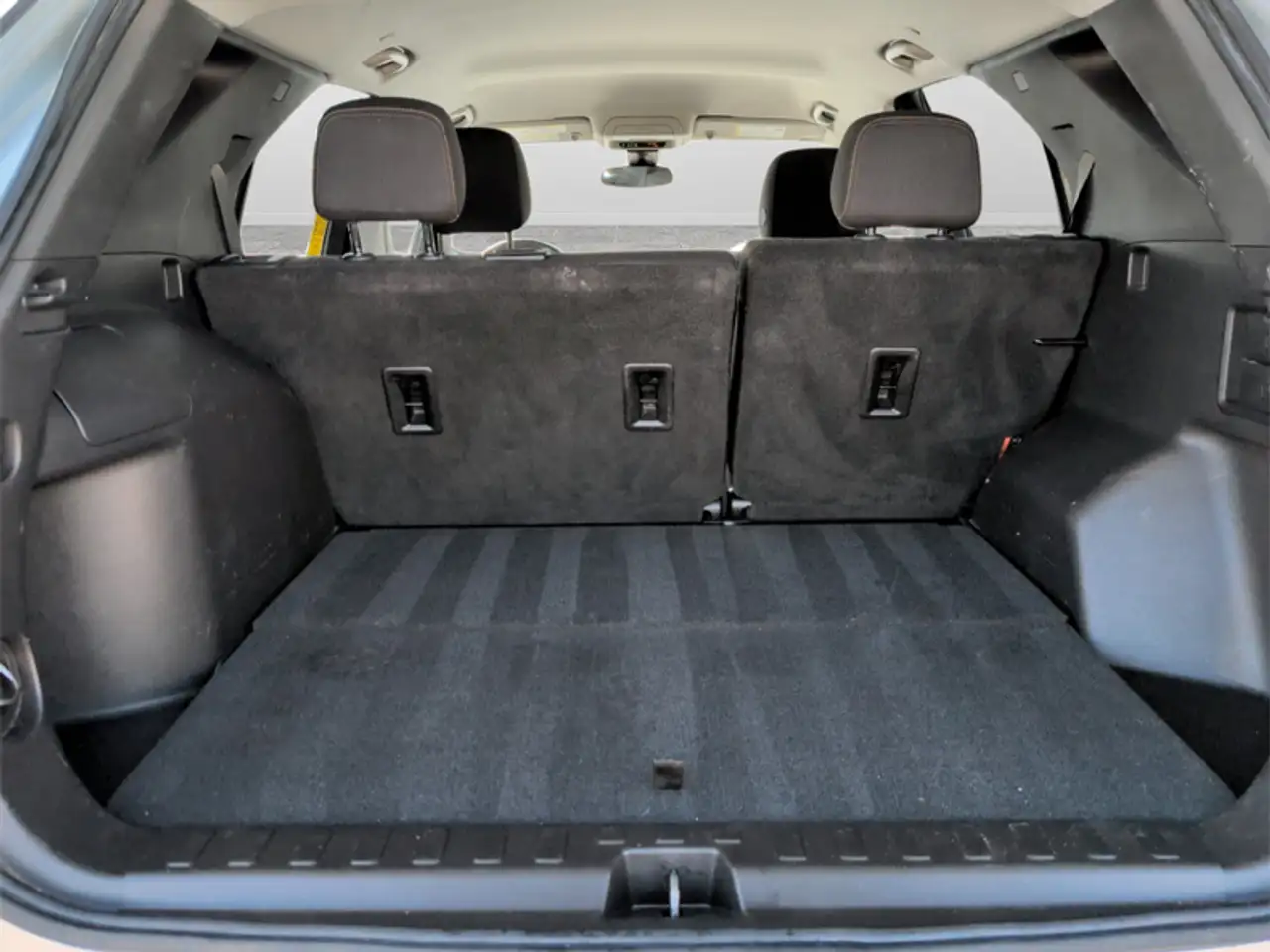 Chevrolet Equinox снимка Chevrolet Equinox