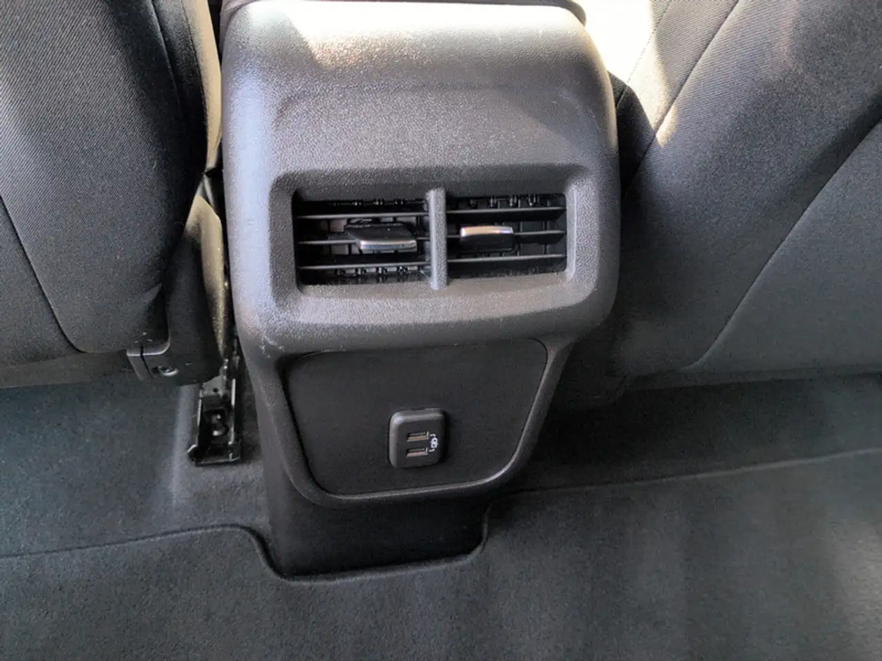 Chevrolet Equinox снимка Chevrolet Equinox