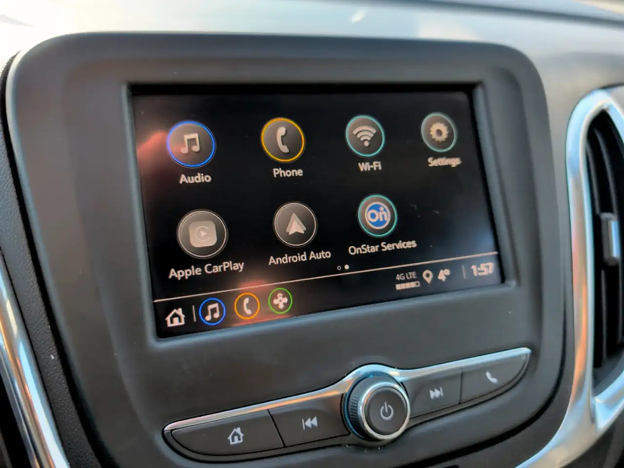 Chevrolet Equinox снимка Chevrolet Equinox