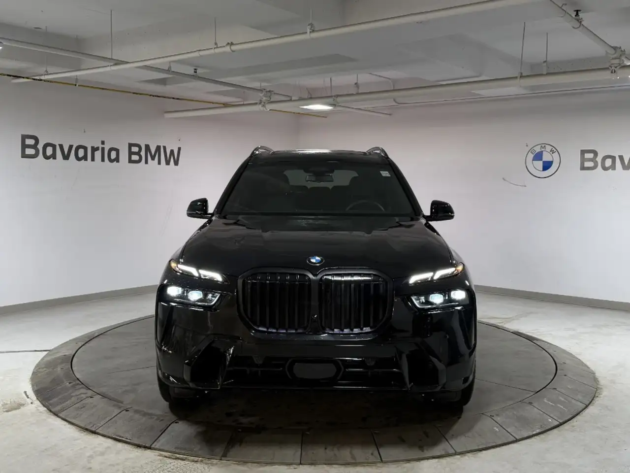 BMW X7 снимка BMW X7