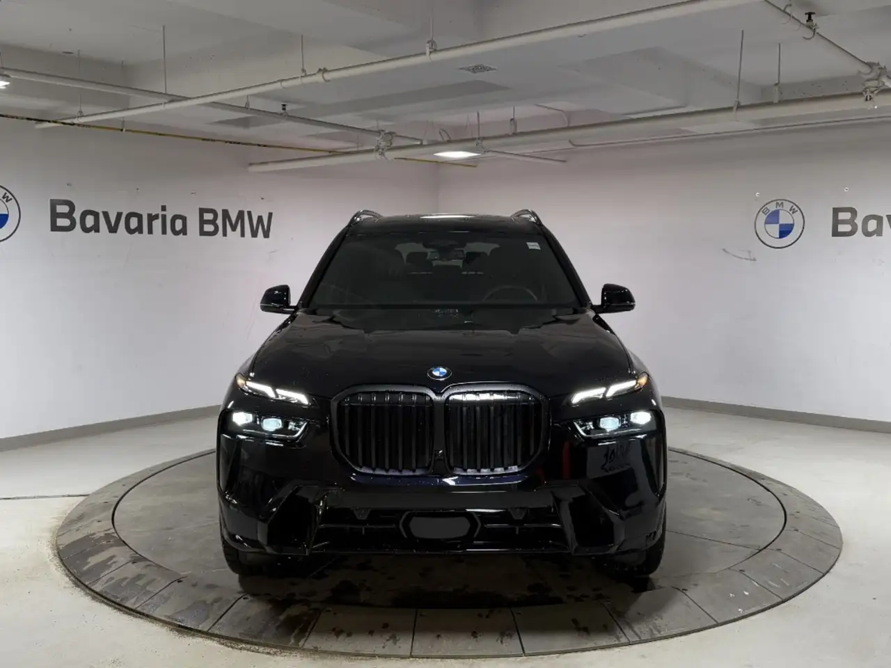 BMW X7 снимка BMW X7