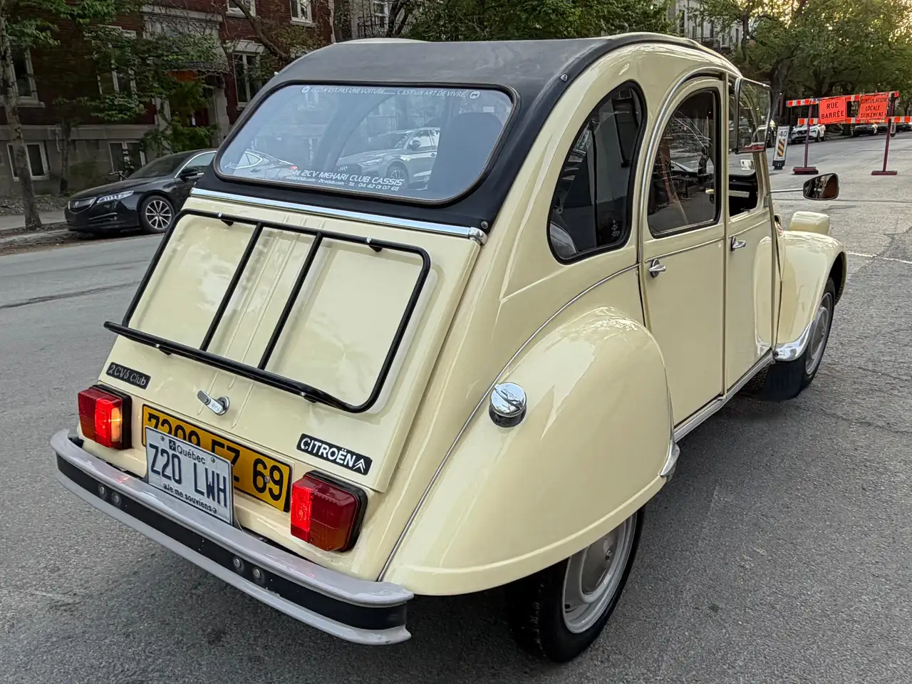 Citroen 2CV снимка Citroen 2CV
