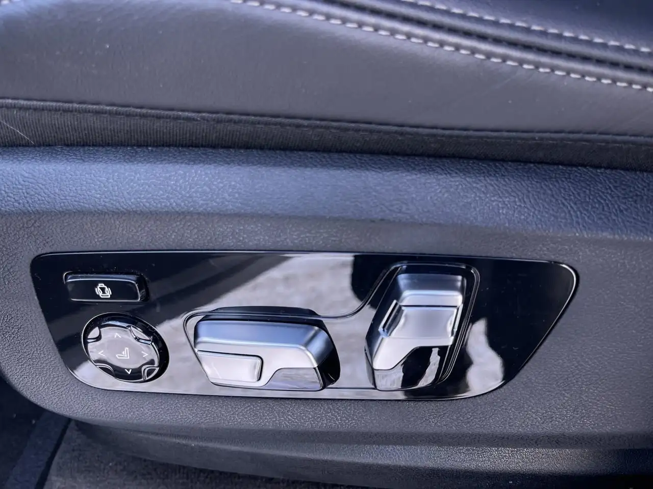 BMW X7 снимка BMW X7