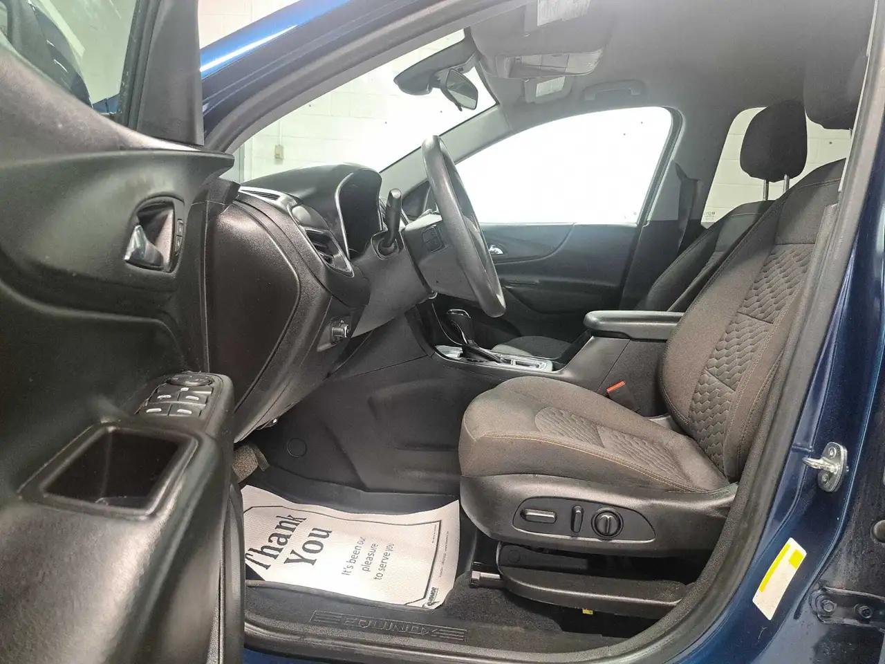 Chevrolet Equinox снимка Chevrolet Equinox