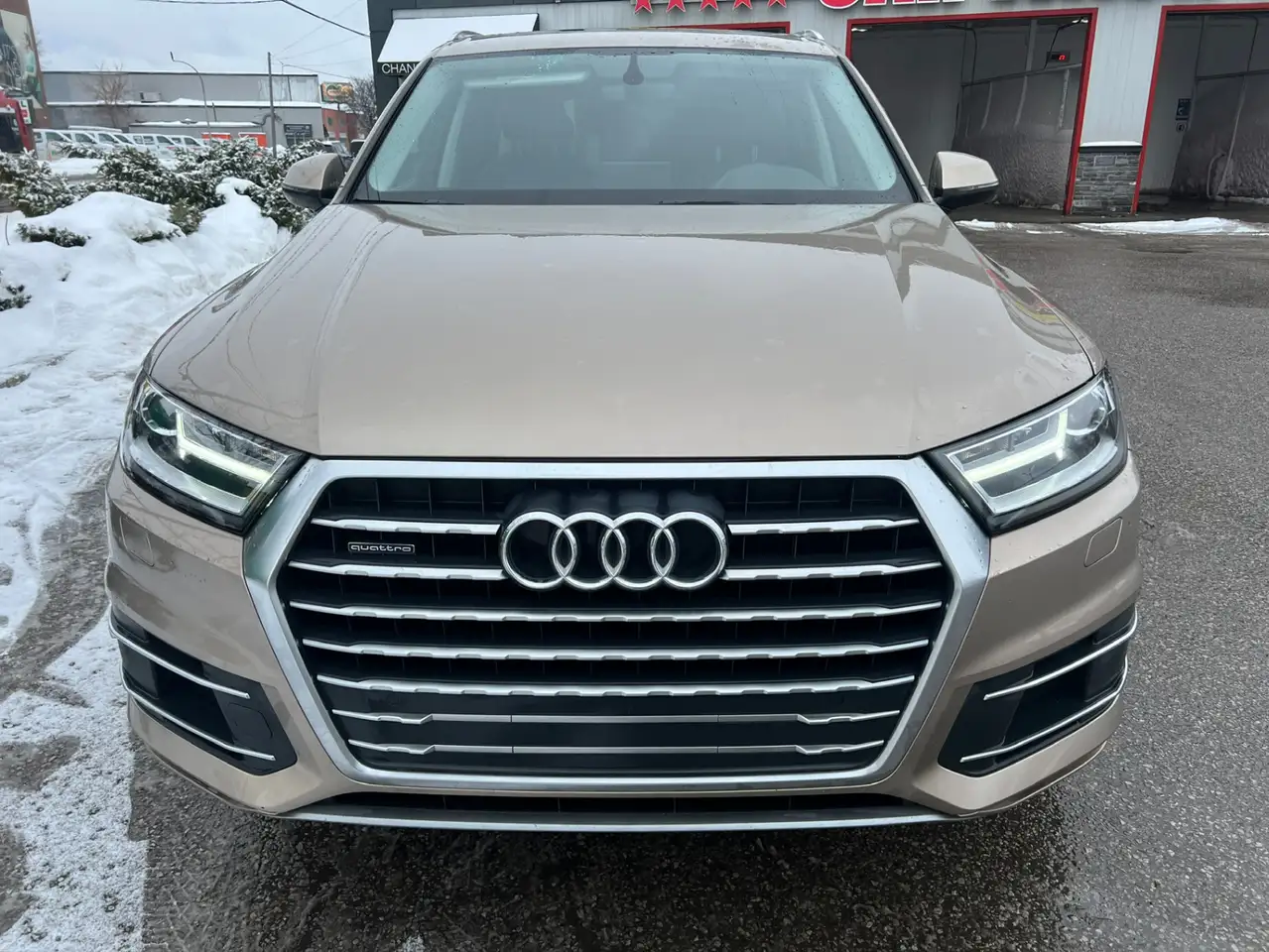 Audi Q7 снимка Audi Q7