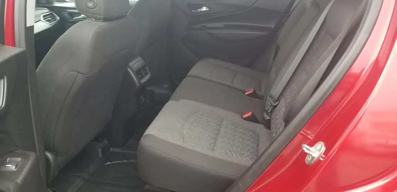 Chevrolet Equinox снимка Chevrolet Equinox
