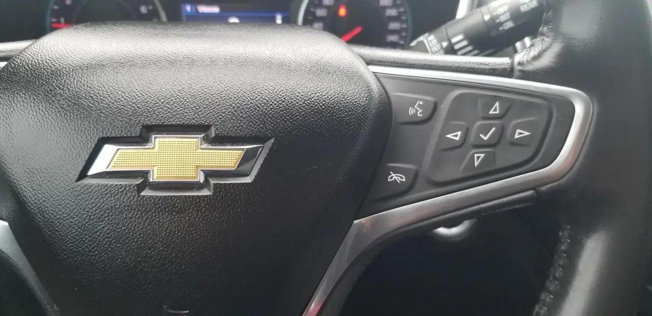 Chevrolet Equinox снимка Chevrolet Equinox