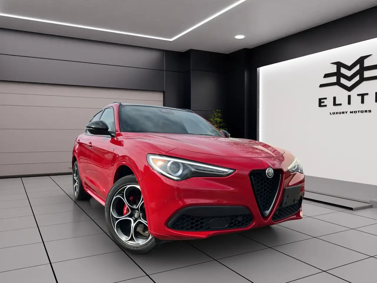 Alfa Romeo Stelvio снимка Alfa Romeo Stelvio