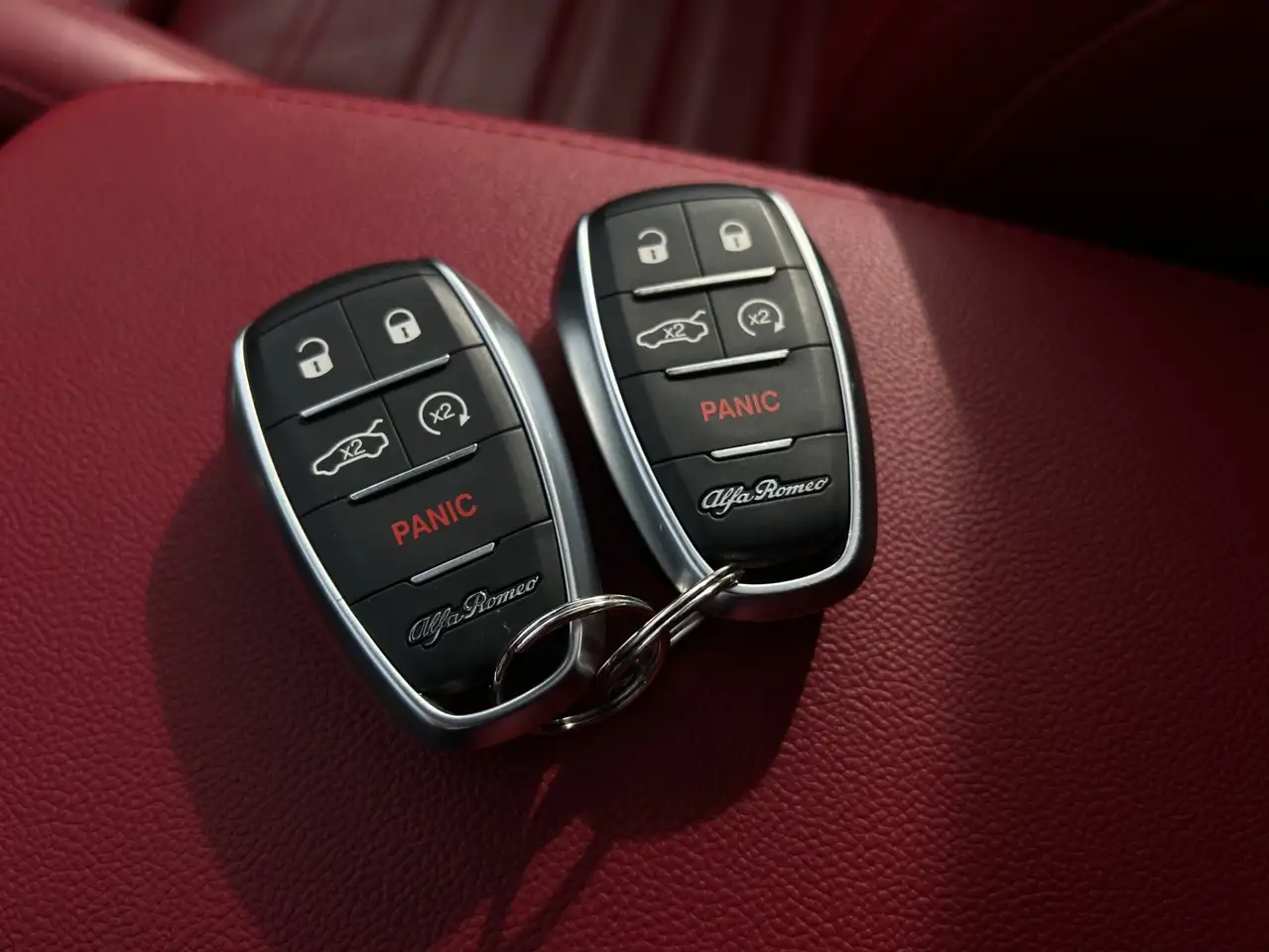 Alfa Romeo Stelvio снимка Alfa Romeo Stelvio