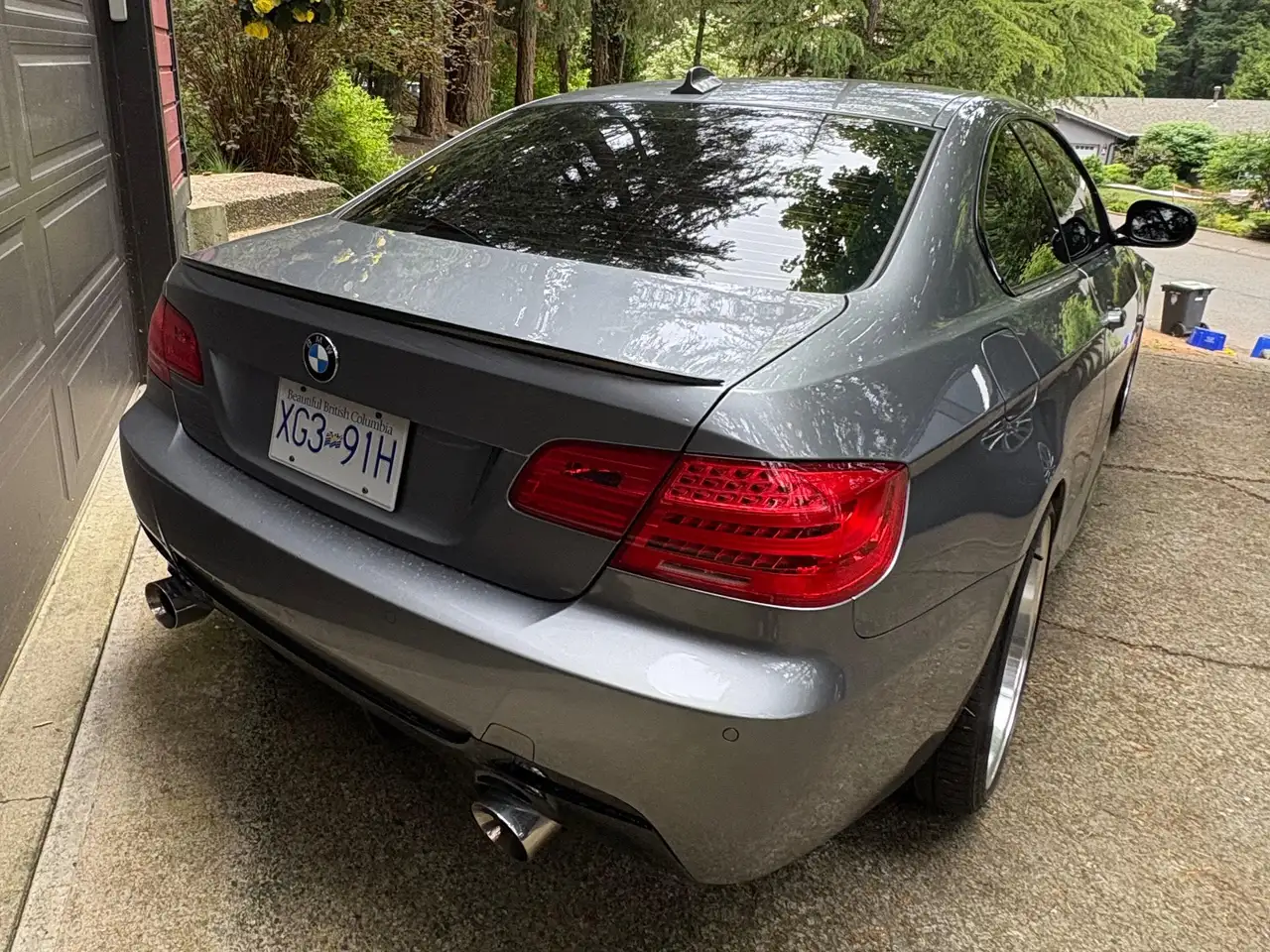 BMW 3 Series photo BMW 3 Series