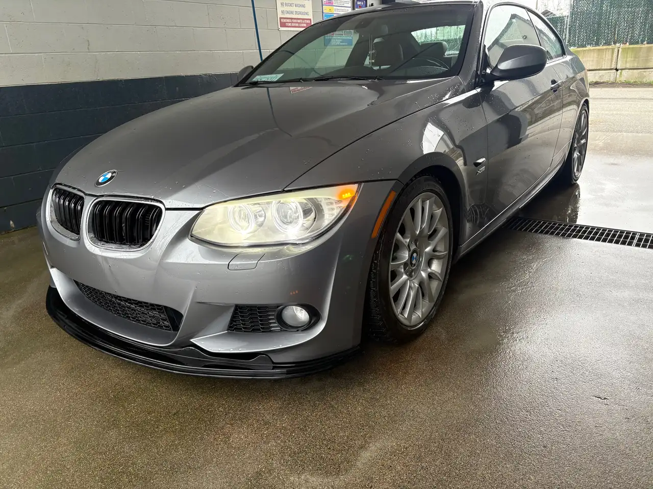 BMW 3 Series photo BMW 3 Series