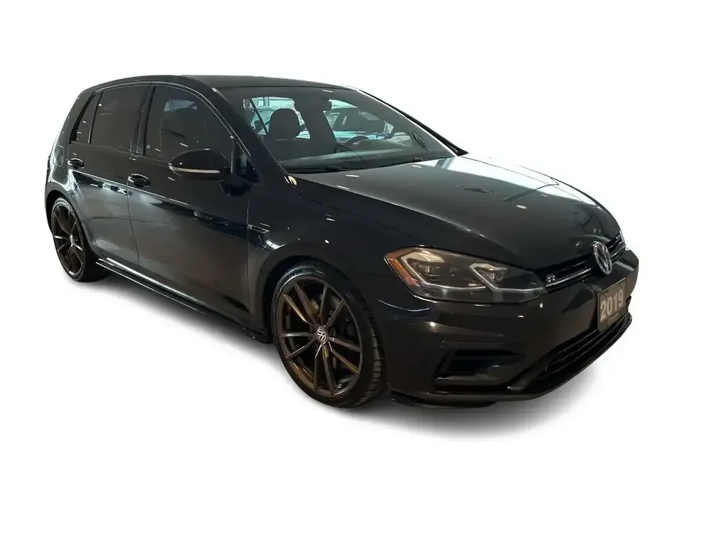 Volkswagen Golf R снимка Volkswagen Golf R