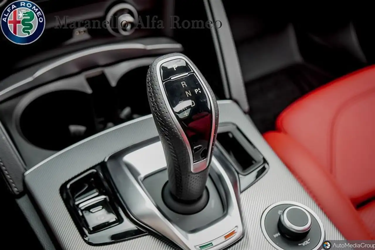 Alfa Romeo Stelvio fotografie Alfa Romeo Stelvio