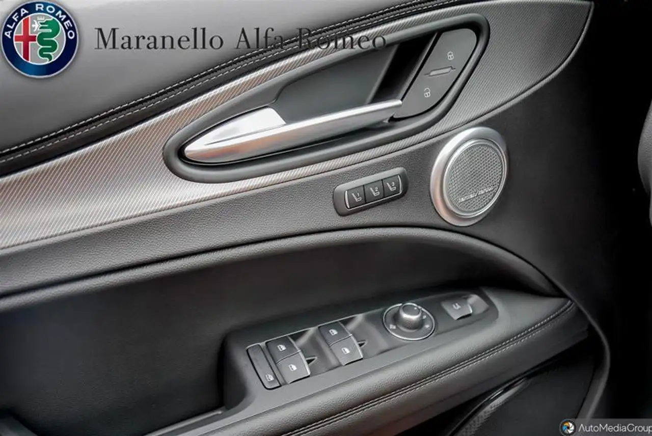 Alfa Romeo Stelvio fotografie Alfa Romeo Stelvio