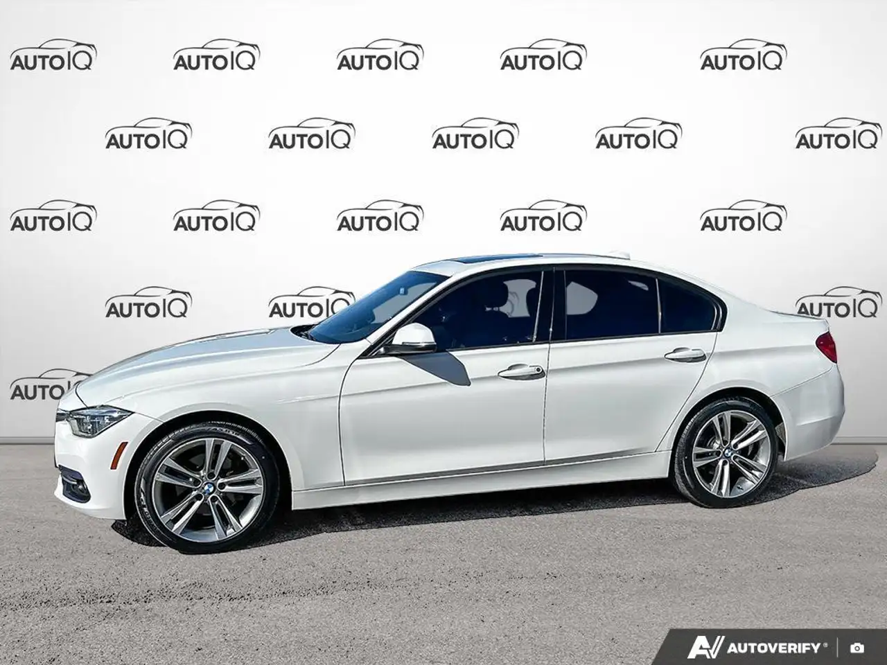BMW 3 Series photo BMW 3 Series