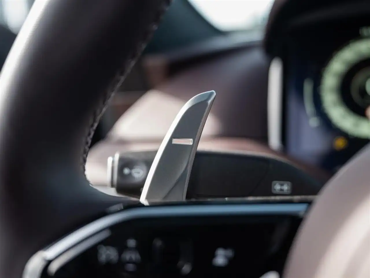 Aston Martin DB12 fotografie Aston Martin DB12