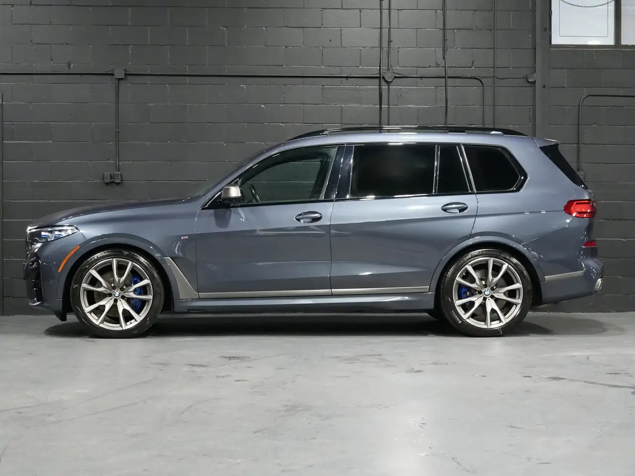 BMW X7 photo BMW X7