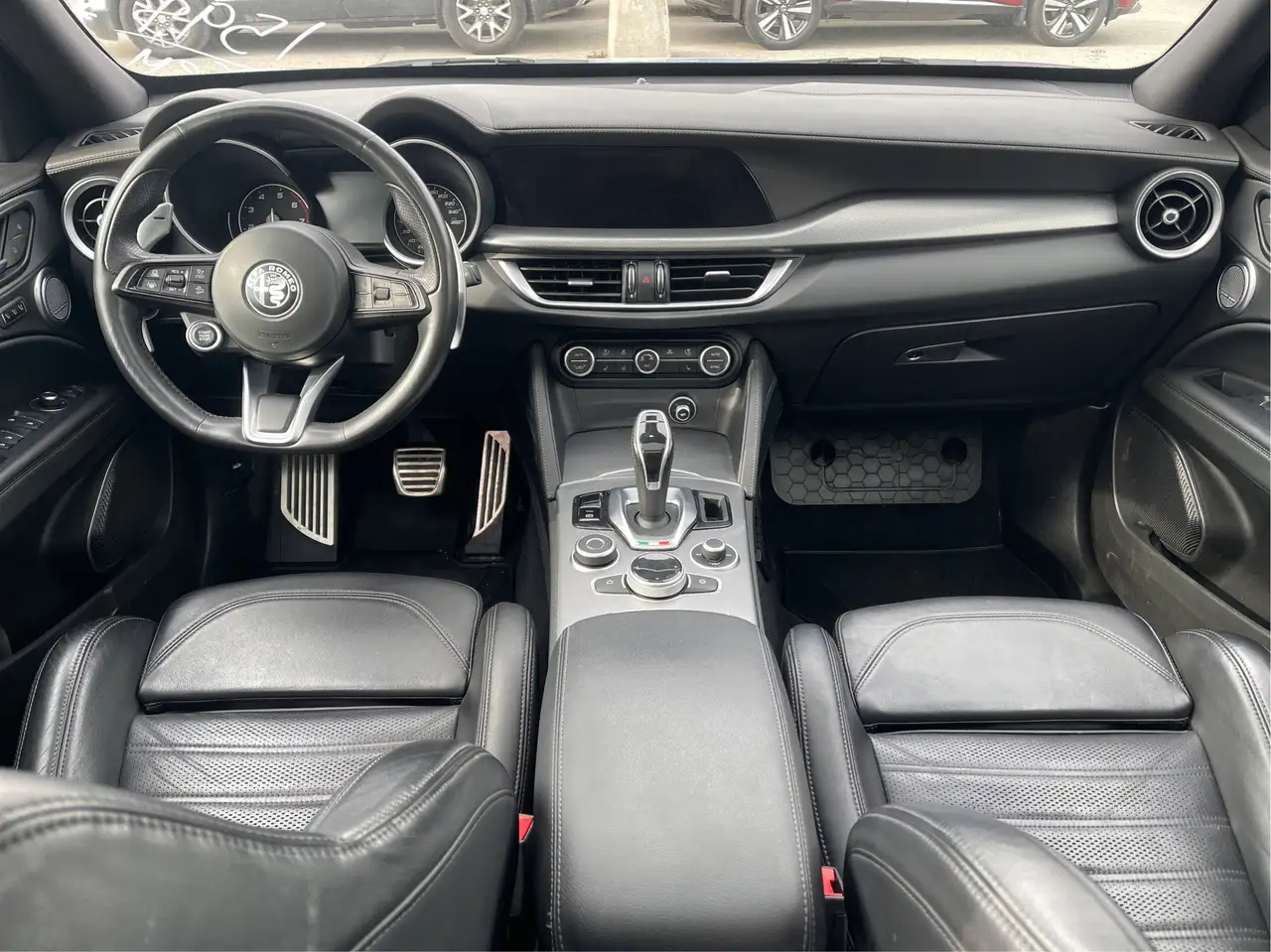 Alfa Romeo Stelvio fotografie Alfa Romeo Stelvio