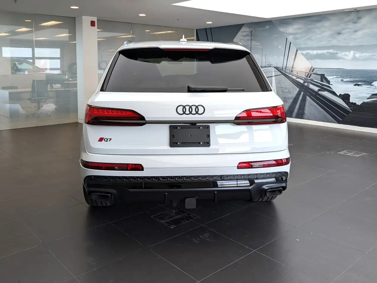 Audi Q7 photo Audi Q7