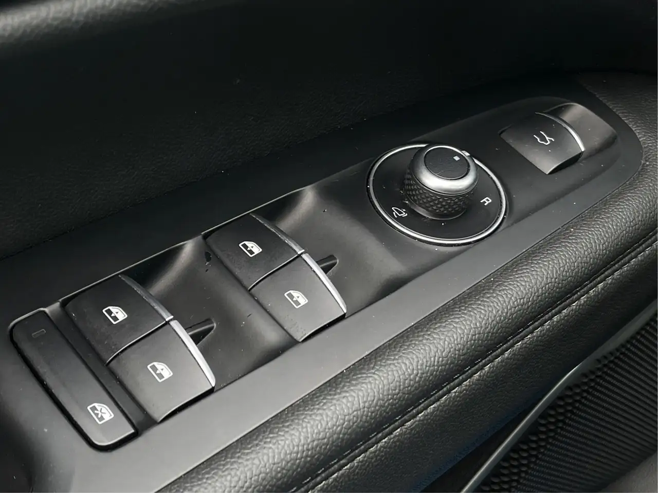 Alfa Romeo Stelvio fotografie Alfa Romeo Stelvio