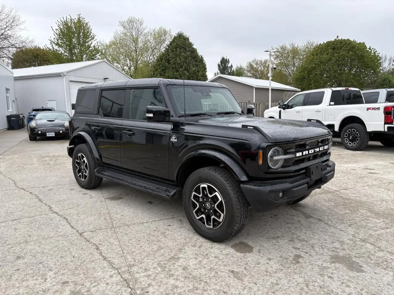Ford Bronco снимка Ford Bronco
