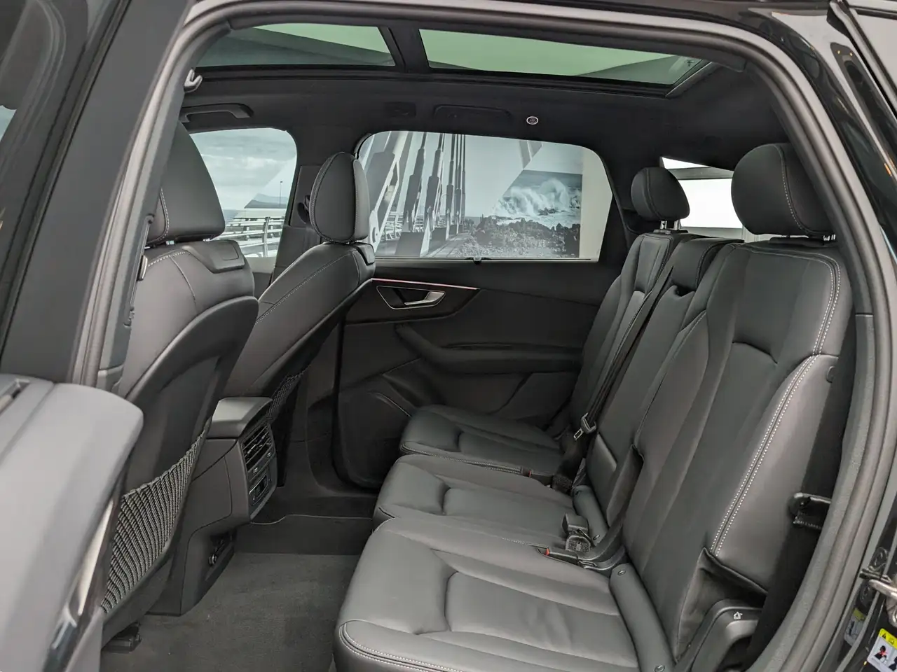 Audi Q7 photo Audi Q7