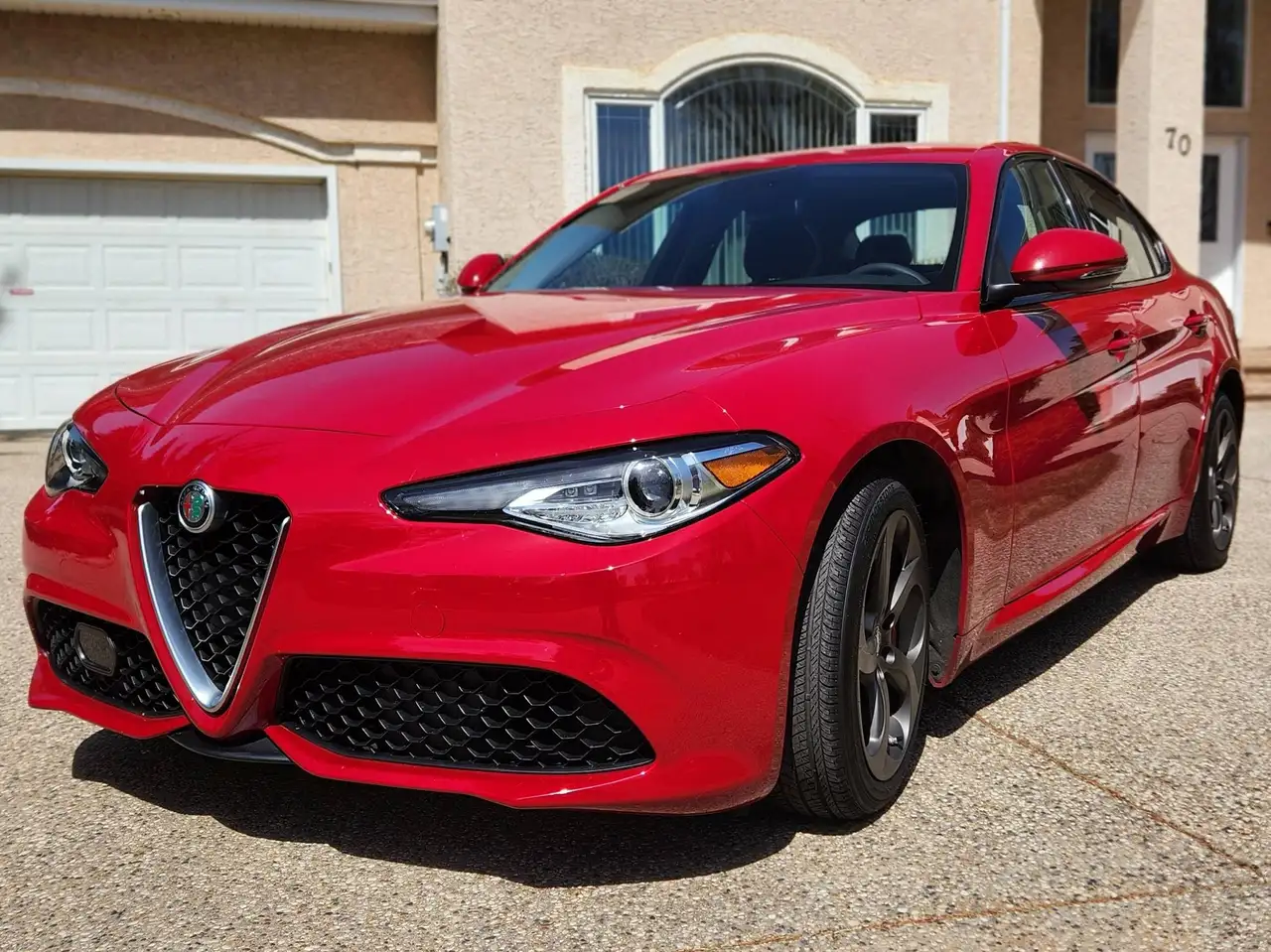Alfa Romeo Giulia снимка Alfa Romeo Giulia