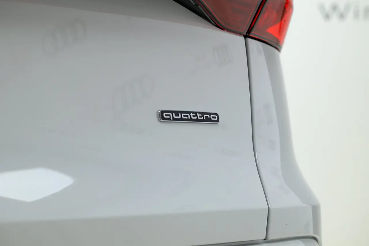 Audi Q5 photo Audi Q5