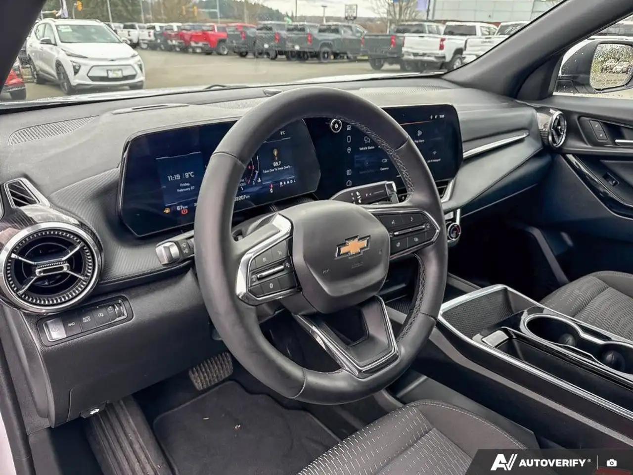 Chevrolet Equinox снимка Chevrolet Equinox