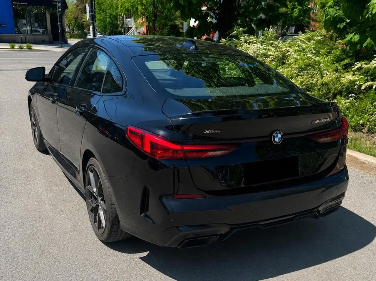 BMW 2 Series снимка BMW 2 Series