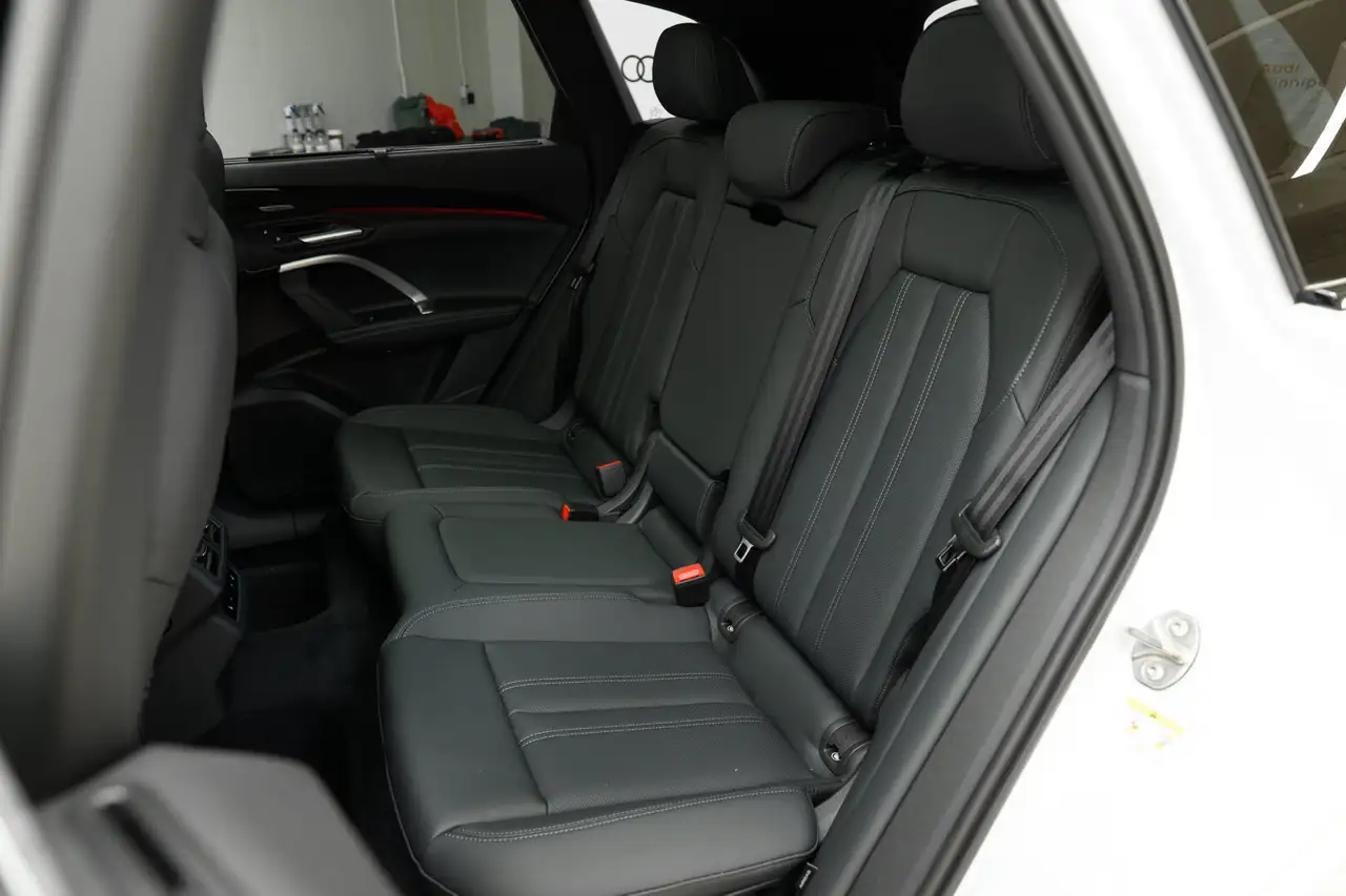 Audi Q5 photo Audi Q5