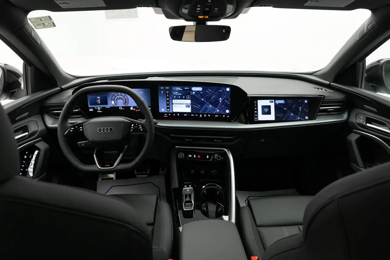 Audi Q5 photo Audi Q5