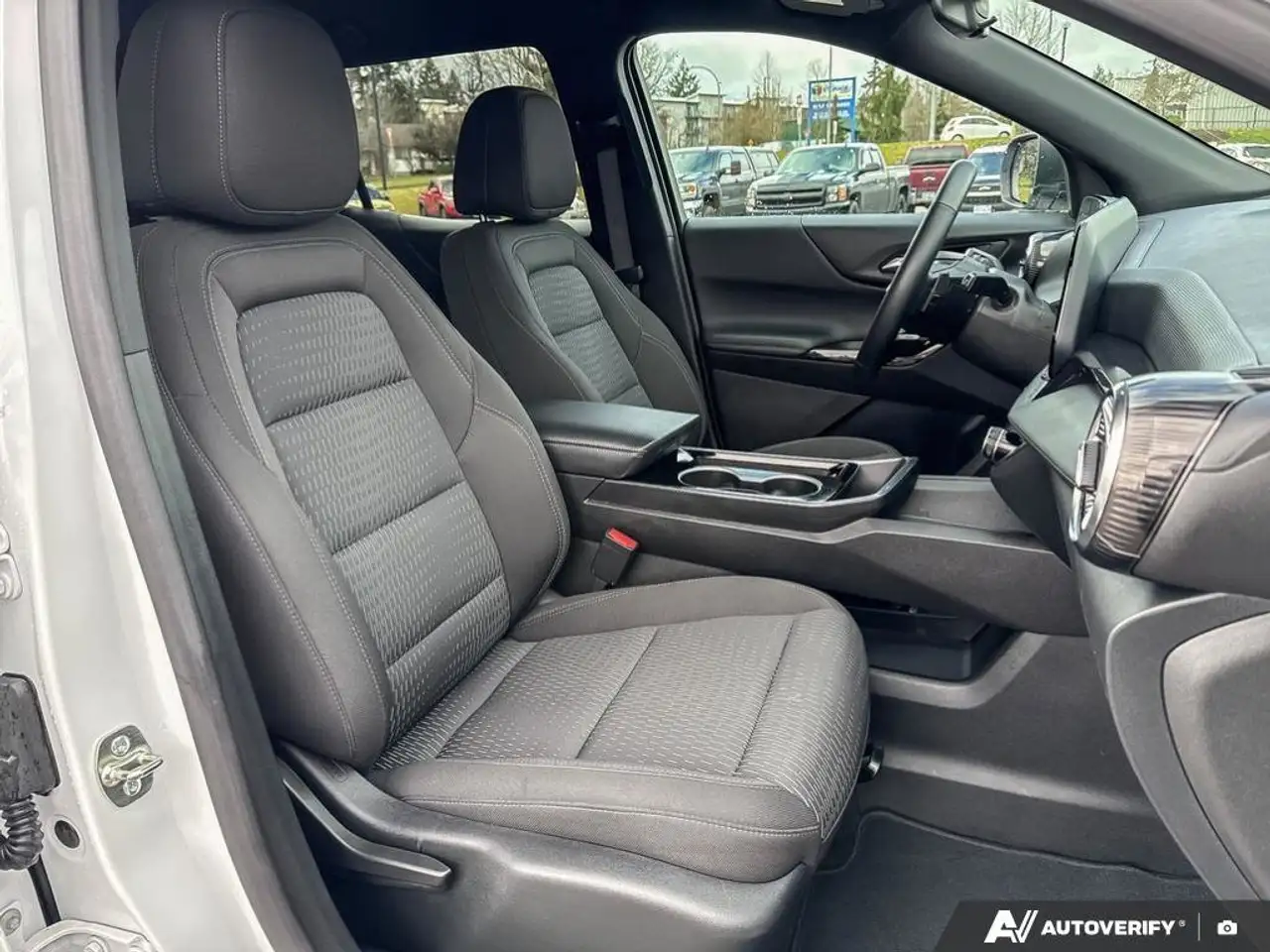 Chevrolet Equinox снимка Chevrolet Equinox