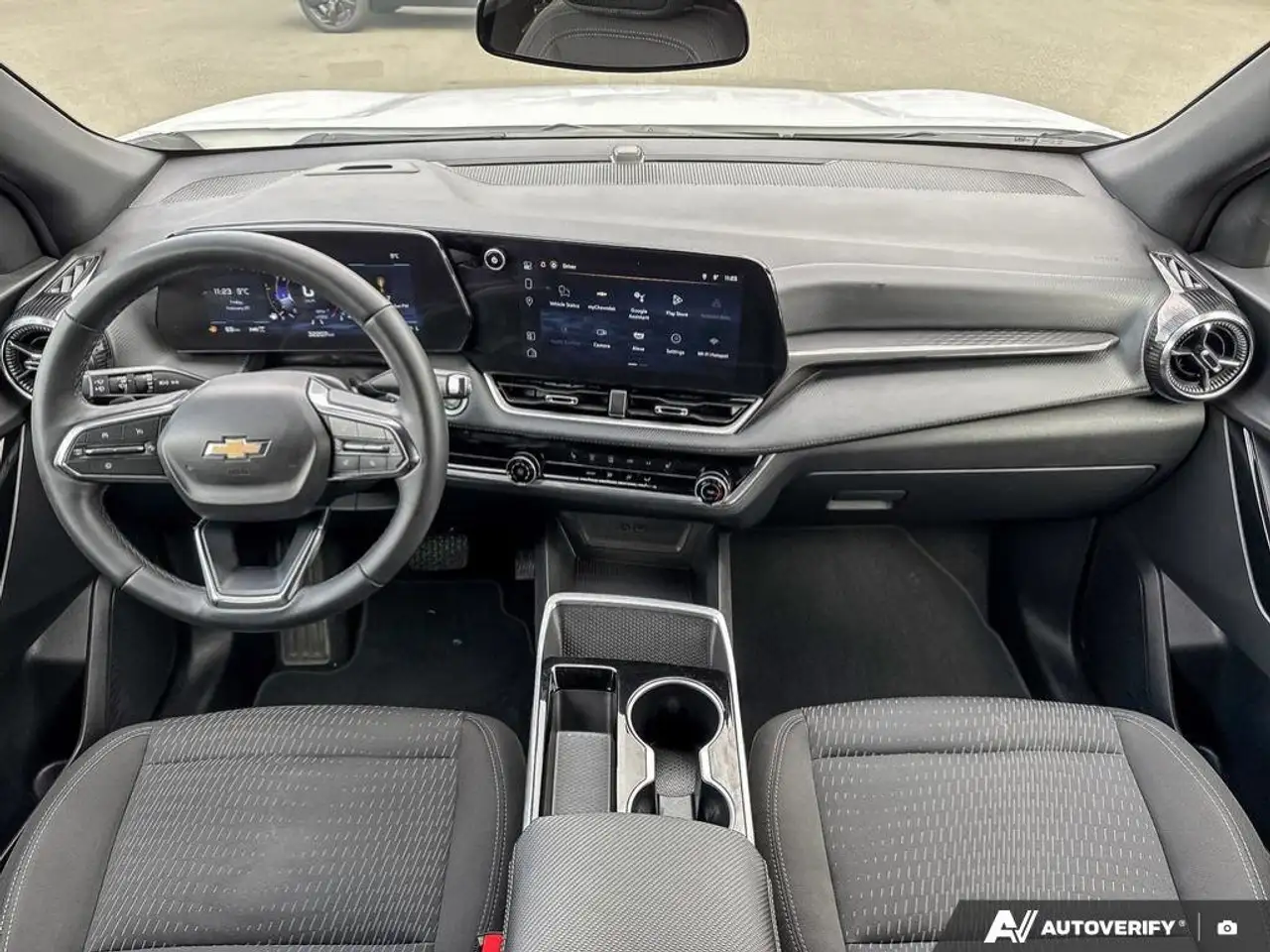 Chevrolet Equinox снимка Chevrolet Equinox