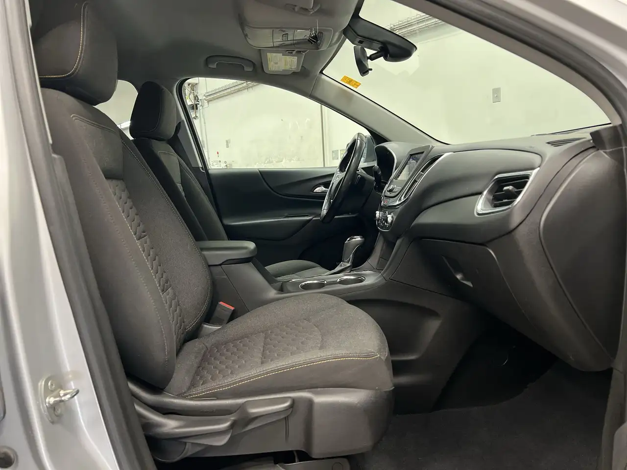Chevrolet Equinox снимка Chevrolet Equinox