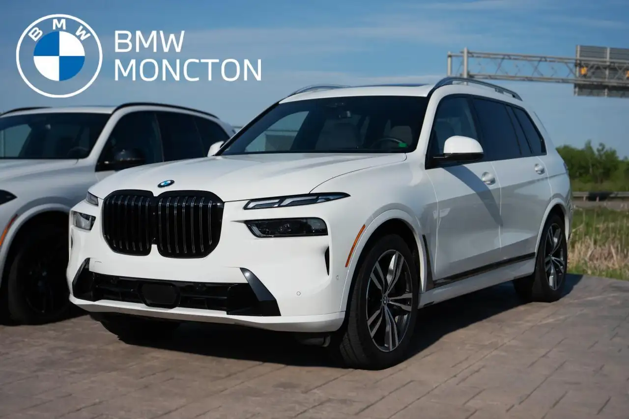 2025 BMW X7