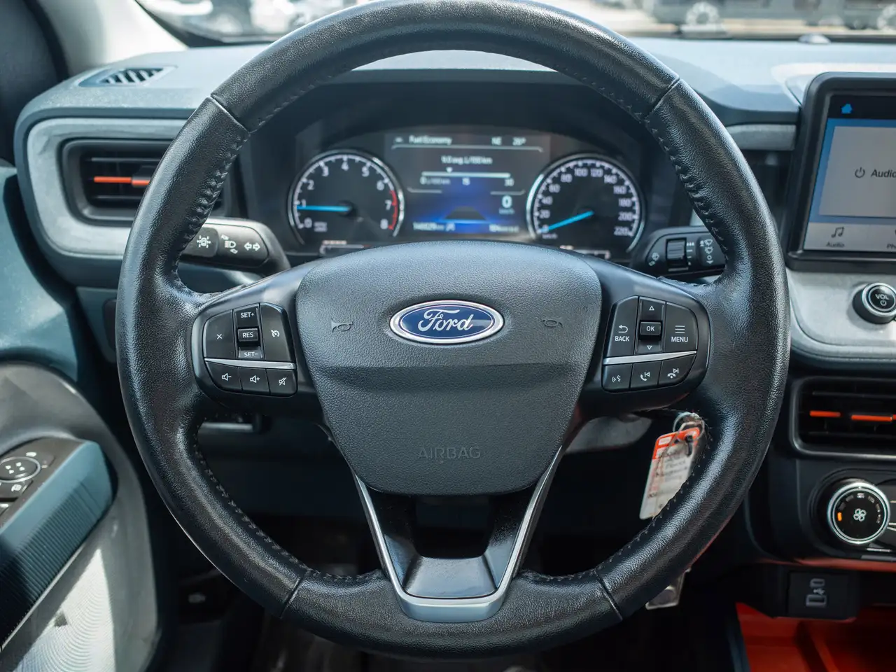 Ford Maverick снимка Ford Maverick