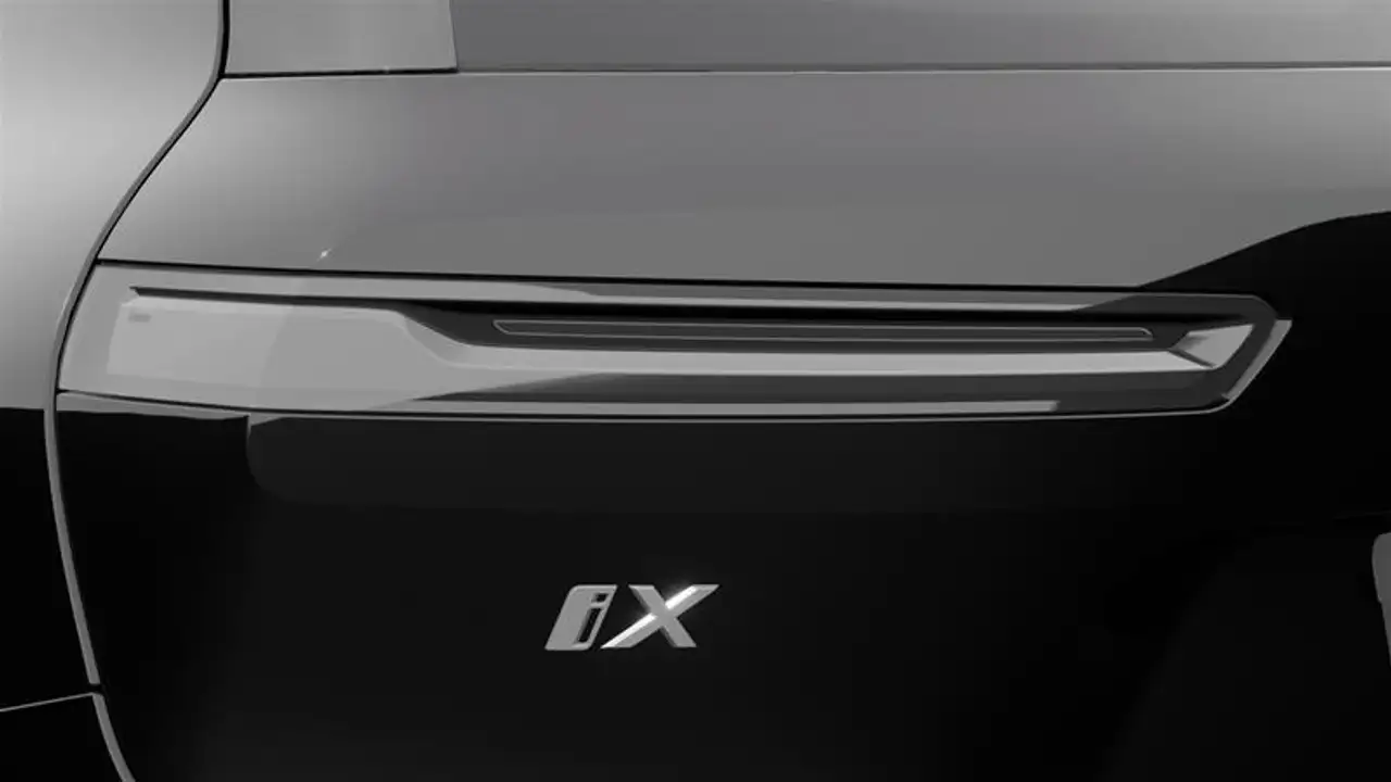 BMW iX photo BMW iX